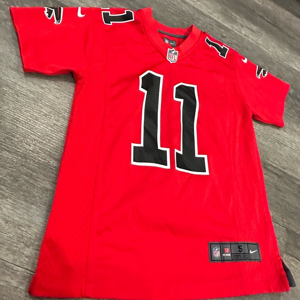 Atlanta Falcons Jersey Julio Jones #11 Kids size Small 8
